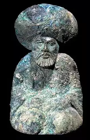 Al-Manum échecs humilité